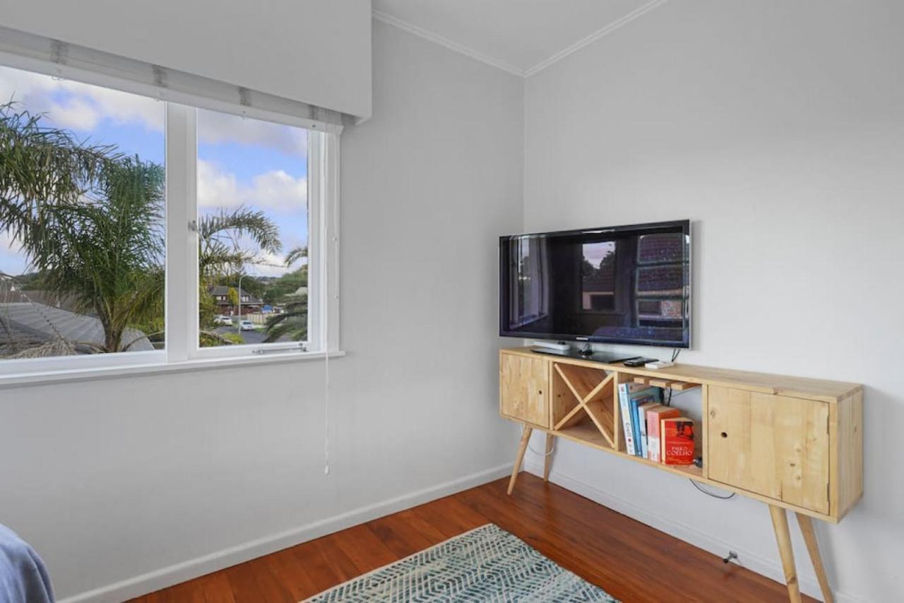 Amazing Home By Beach - Fully Aircon-Ed - Wifi Auckland Exterior foto
